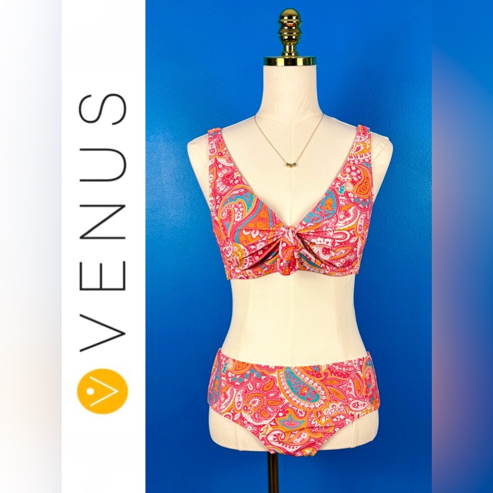 VENUS Paisley Retro Bikini Set, NWT Size "D" Top/10 Bottom